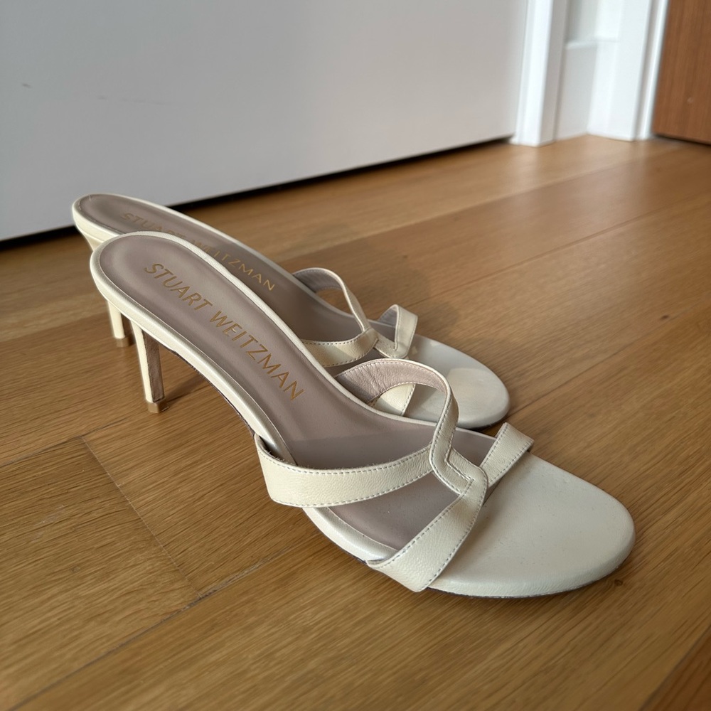 Stuart Weitzman cream leather heeled sandals, size 10